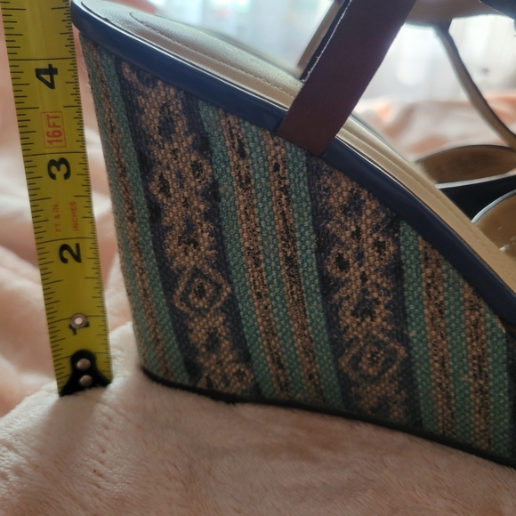 Naturalizer Sherrie T-strap Wedge Size 10 - Picture 8 of 10